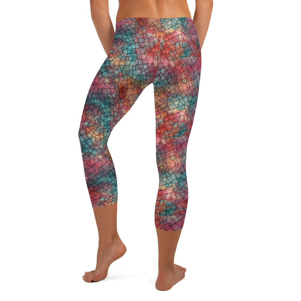 Abstract Pattern Darkness of Colors Capri Leggings