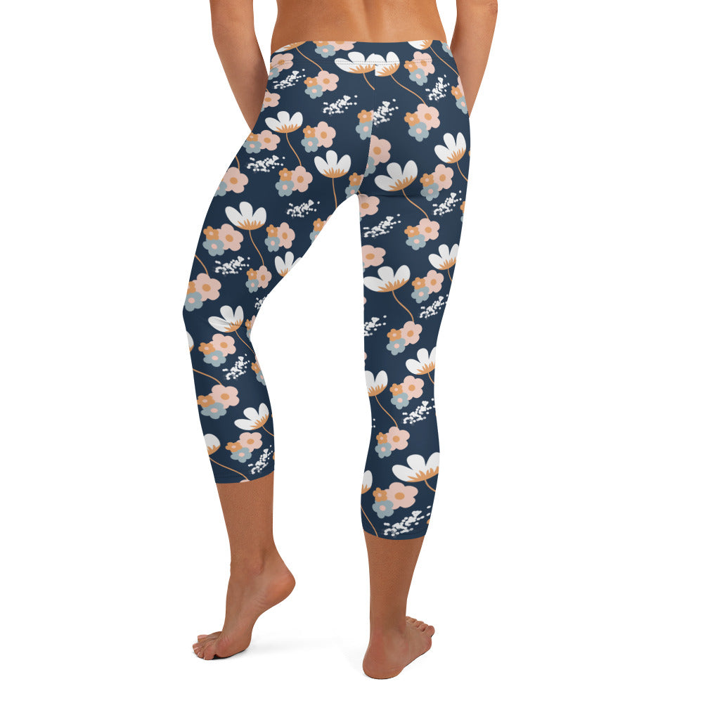 Blossom Vibes Capri Leggings