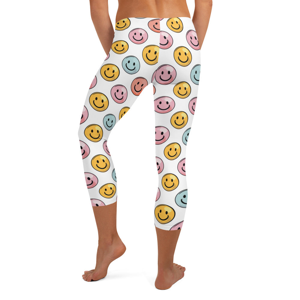 Bubble Gum Emoji Smiley Printed Capri Leggings