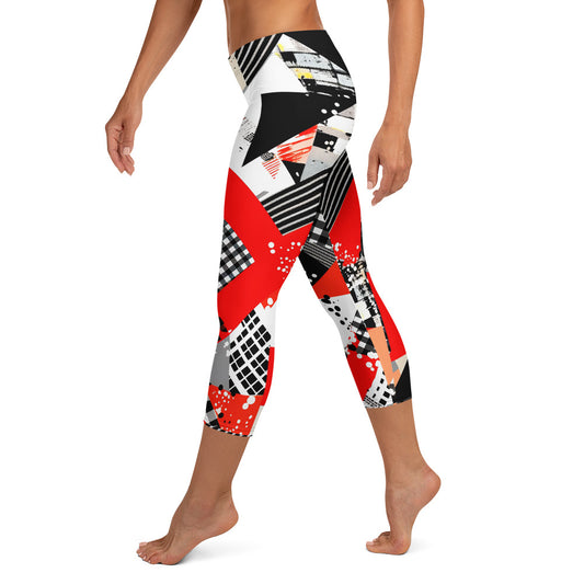 Red & Black Abstract Geometric Pattern Capri Leggings