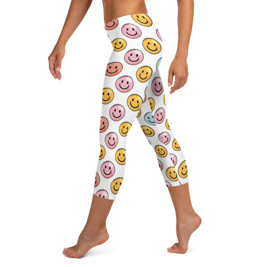 Bubble Gum Emoji Smiley Printed Capri Leggings