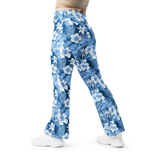 Shades of Blue Hibiscus Flare leggings