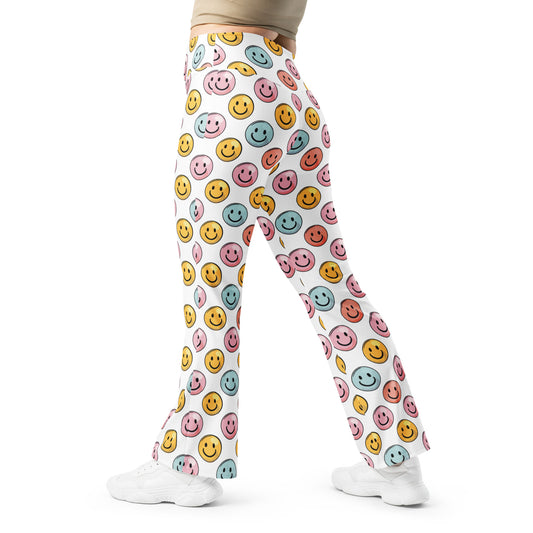 Bubble Gum Emoji Smiley Pattern Flare leggings